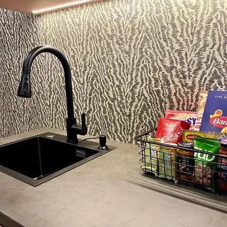 Bw Studio's With Breakfast And Parking Apart-hotel 4*