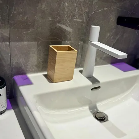 Apart-hotel Bw Studio's With Breakfast And Parking Belgrado