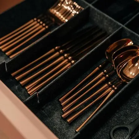 Bw Studio's With Breakfast And Parking