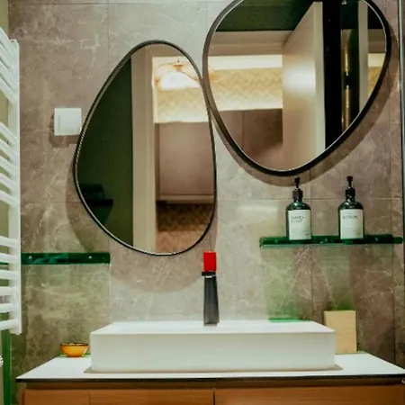 Apart-hotel Bw Studio's With Breakfast And Parking 4*